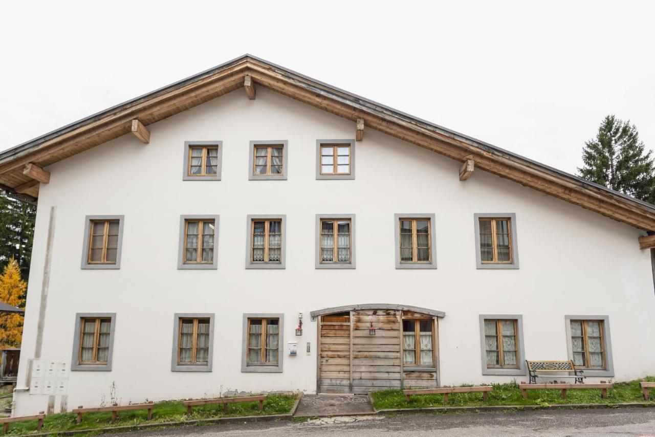Villa S. Francesco - Stayincortina Cortina dʼAmpezzo Exterior foto